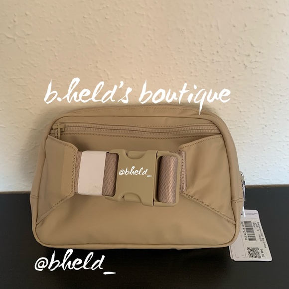 🆕 lululemon Everywhere Belt Bag *Large Version 2L Volume in Trench Tan New NWT - Picture 6 of 15